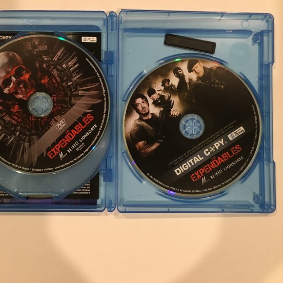 Lionsgate THE EXPENDABLES Blu-Ray & DVD Set - Picture 3 of 6
